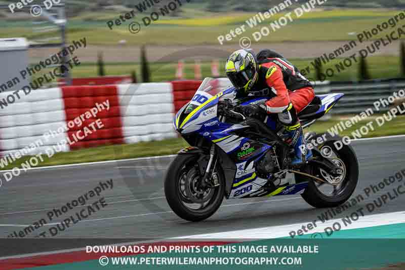 cadwell no limits trackday;cadwell park;cadwell park photographs;cadwell trackday photographs;enduro digital images;event digital images;eventdigitalimages;navarra;no limits trackdays;peter wileman photography;racing digital images;trackday digital images;trackday photos